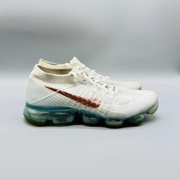 Nike Shoes Womens 8.5 White Knit Air VaporMax Flyknit Running Athletic Sneakers - Picture 1 of 11